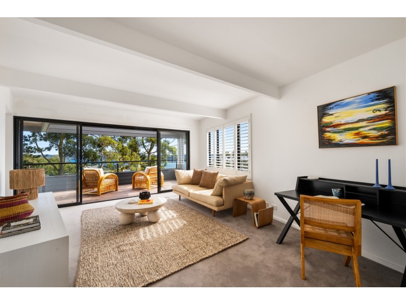 68 Pacific Road, Palm Beach NSW 2108