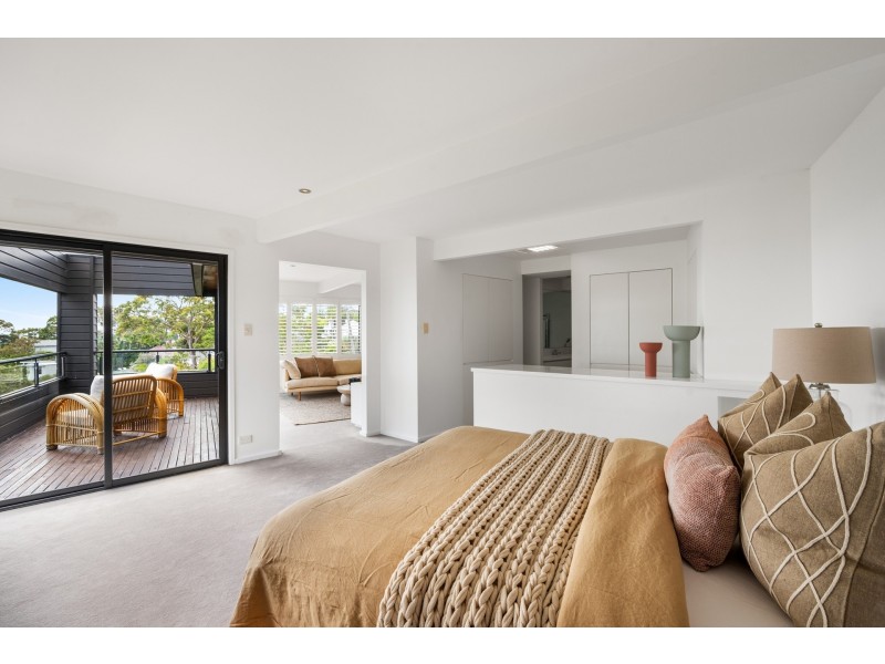 68 Pacific Road, Palm Beach NSW 2108