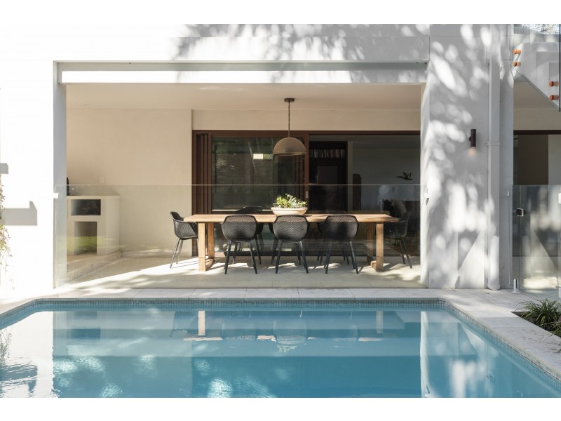 6B Surf Road, Whale Beach NSW 2107