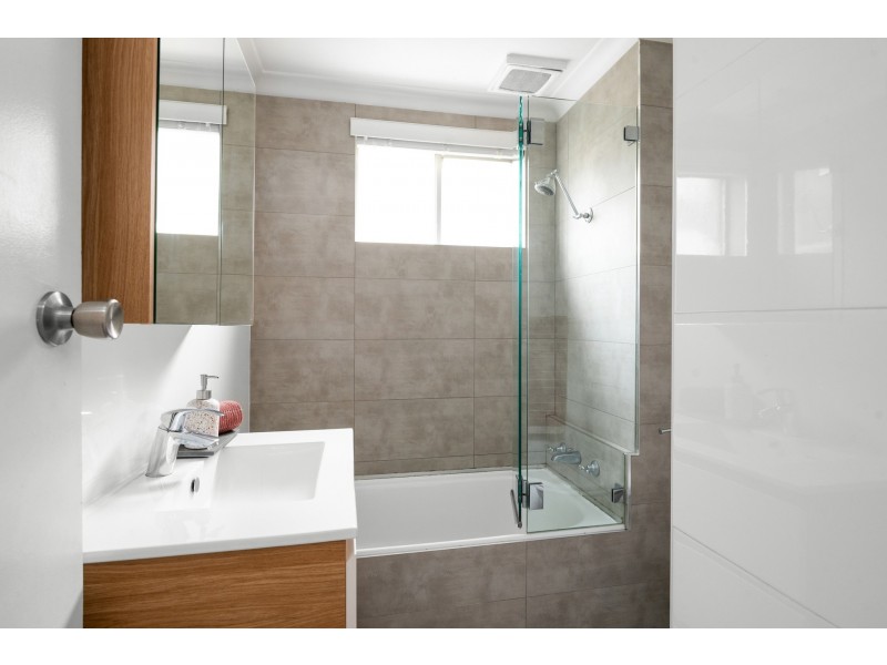 3/4 Darley Street East, Mona Vale NSW 2103