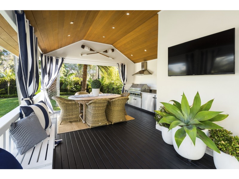 1042 Barrenjoey Road, Palm Beach NSW 2108
