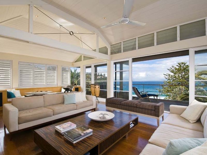 18 The Serpentine, Bilgola NSW 2107