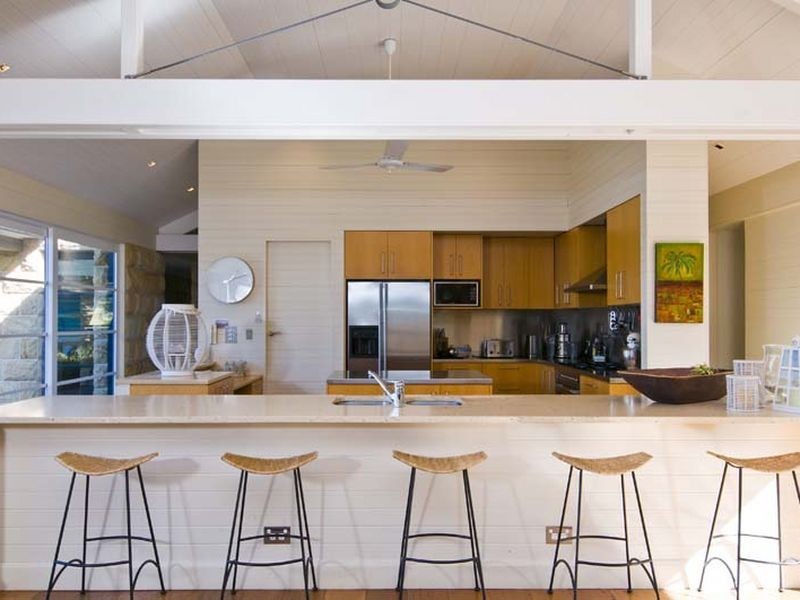 18 The Serpentine, Bilgola NSW 2107