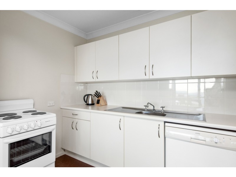 Lower/10 Surf Road, Whale Beach NSW 2107