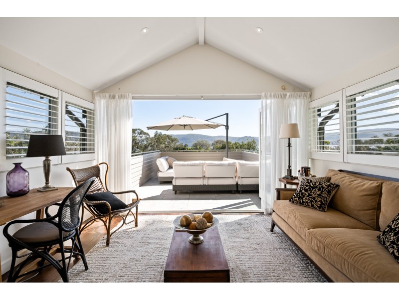 1064 Barrenjoey Road, Palm Beach NSW 2108