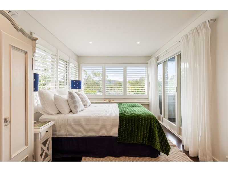 1064 Barrenjoey Road, Palm Beach NSW 2108