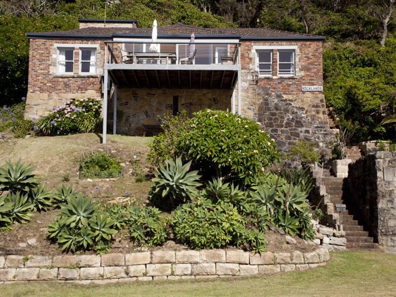 13 Ocean Road, Palm Beach NSW 2108