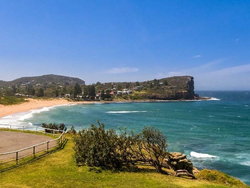 1 Surfside Avenue, Avalon NSW 2107