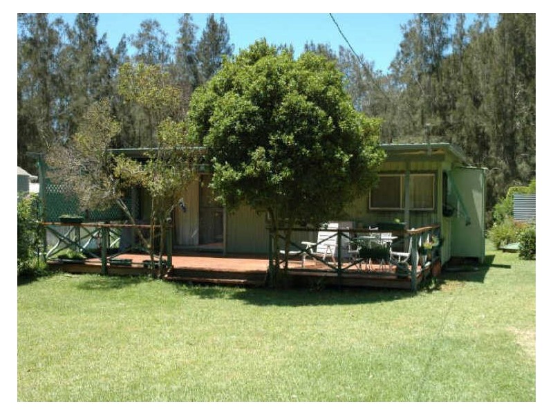 16 Diggers Crescent, Great Mackerel Beach NSW 2108