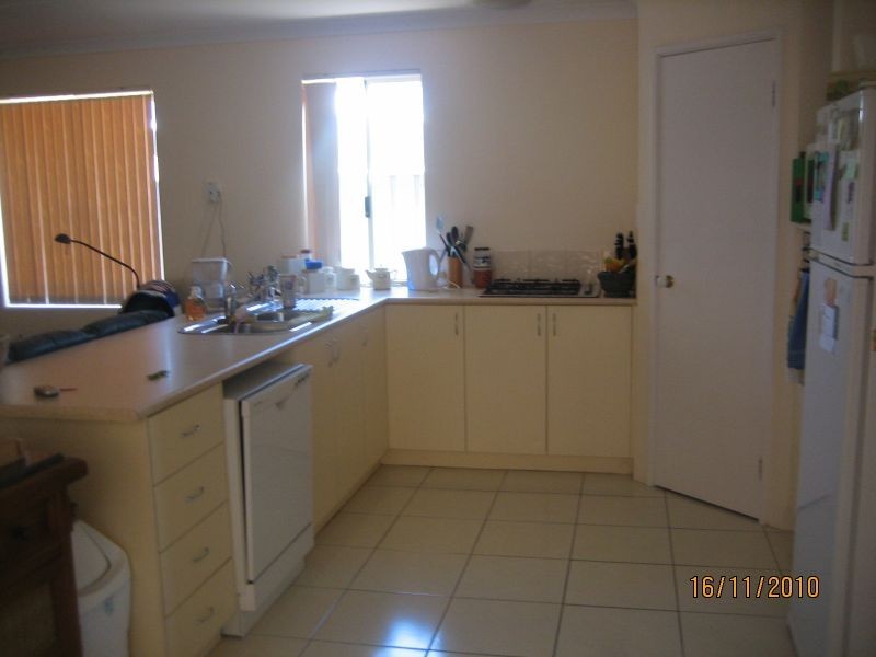 5 Petersfield Lane, Wellard WA 6170