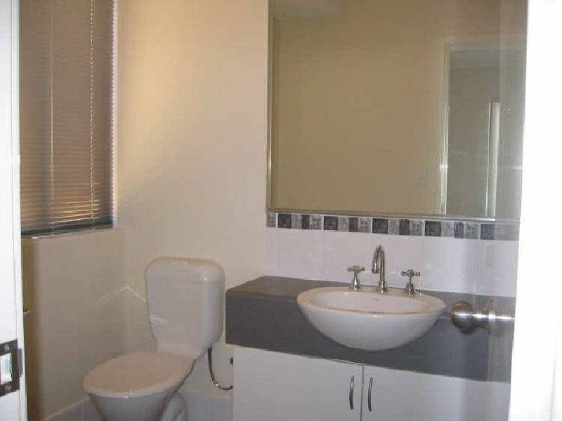 8 Davidia Lake, Canning Vale WA 6155