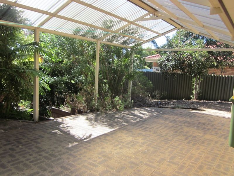 23 Winchester Way, Leeming WA 6149