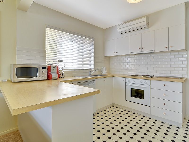 1/24 Freshwater Parade, Claremont WA 6010