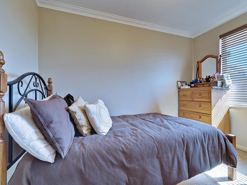 2/4 Trellis Place, Spearwood WA 6163