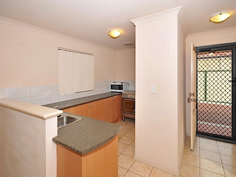 10/33 Gillen Way, Success WA 6164