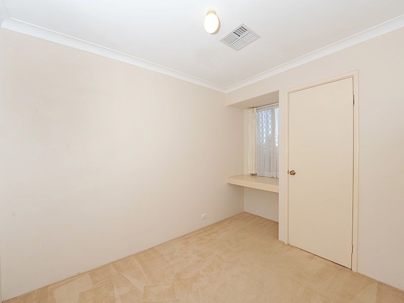 6 Shemels Court, Leeming WA 6149