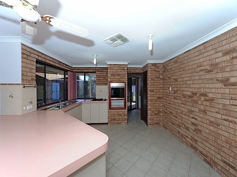 2 Musgrave Court, Willetton WA 6155