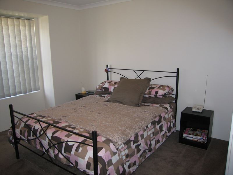 64 Molloy Circuit, Atwell WA 6164