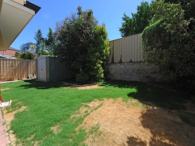 30 Kooralbyn Valley Crescent, Jandakot WA 6164