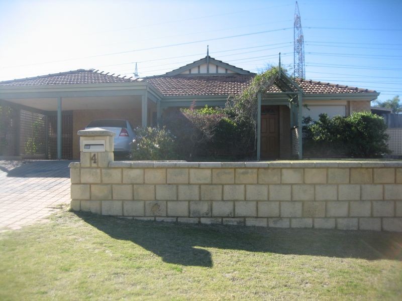 4 Nolin Court, Success WA 6164