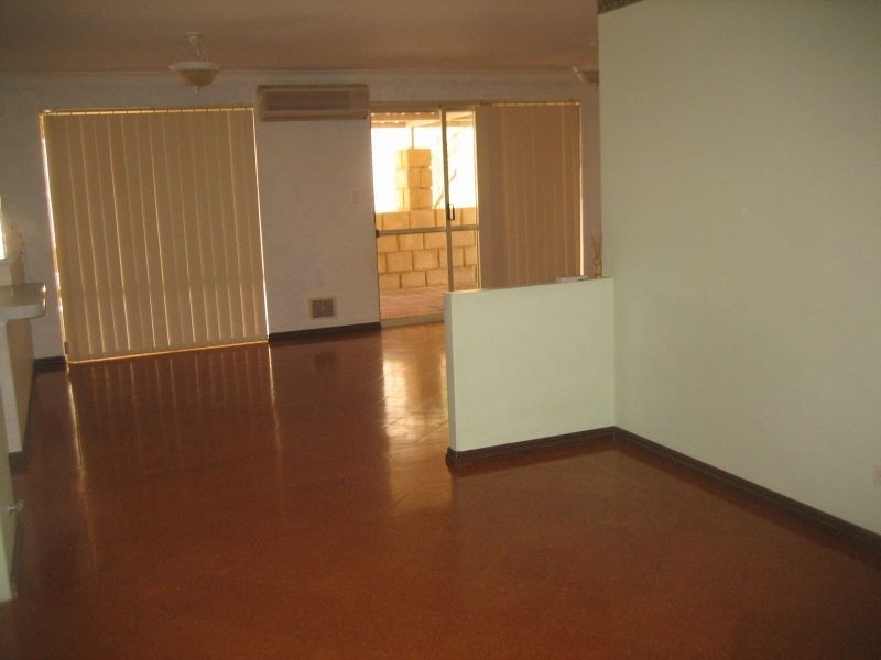 4 Nolin Court, Success WA 6164