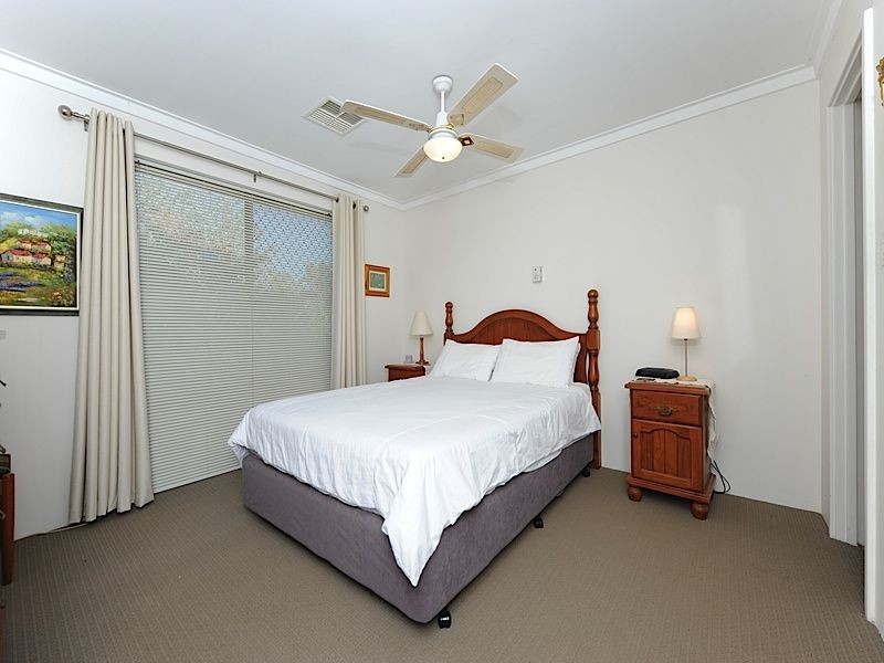 77 Casserley Drive, Leeming WA 6149