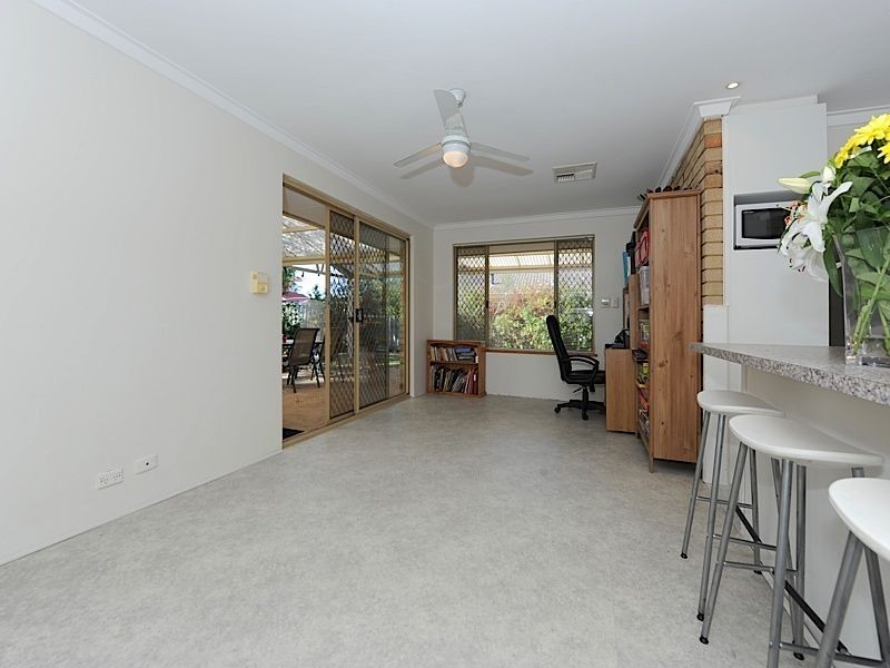 77 Casserley Drive, Leeming WA 6149