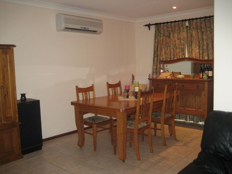 8 Dain Court, Leeming WA 6149