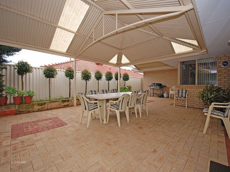 75 Sylvan Crescent, Leeming WA 6149