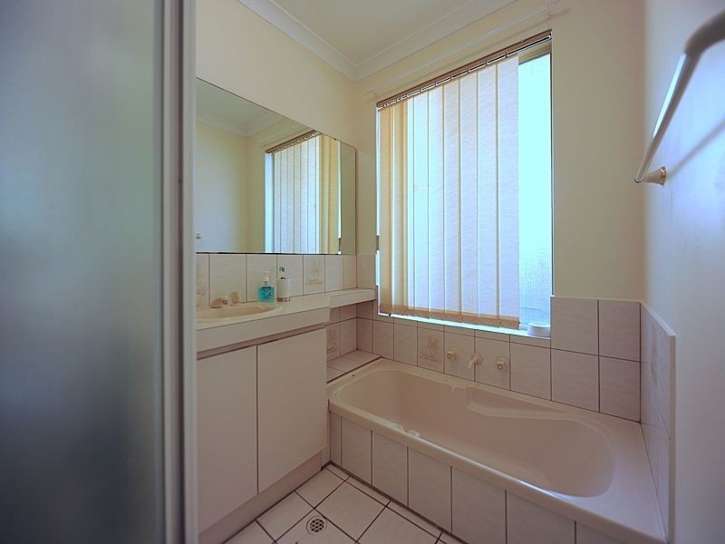 75 Sylvan Crescent, Leeming WA 6149