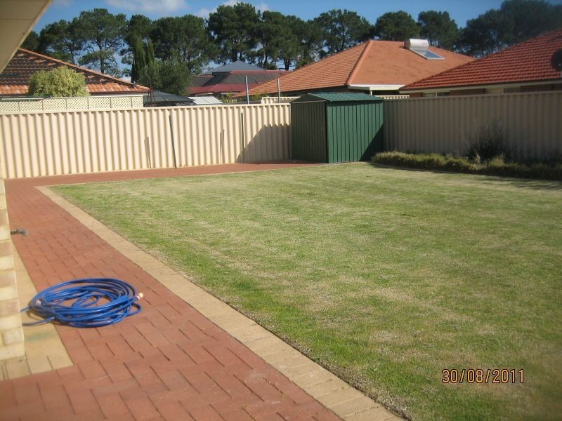 9 Windchime Terrace, Atwell WA 6164