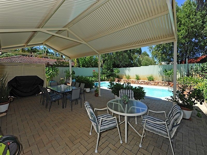 3 Benningfield Road, Bull Creek WA 6149