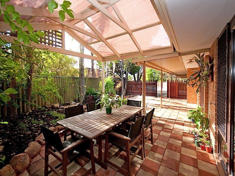 14B Blacksmith Court, Bibra Lake WA 6163