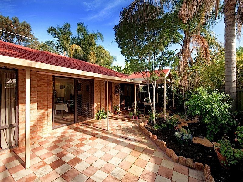 14B Blacksmith Court, Bibra Lake WA 6163