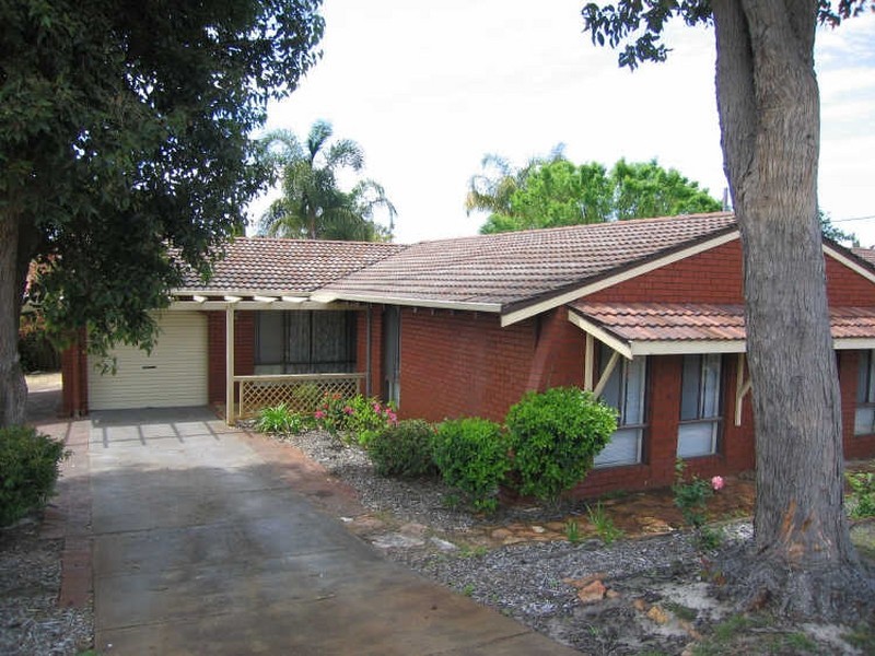 23 Darley Circle, Bull Creek WA 6149