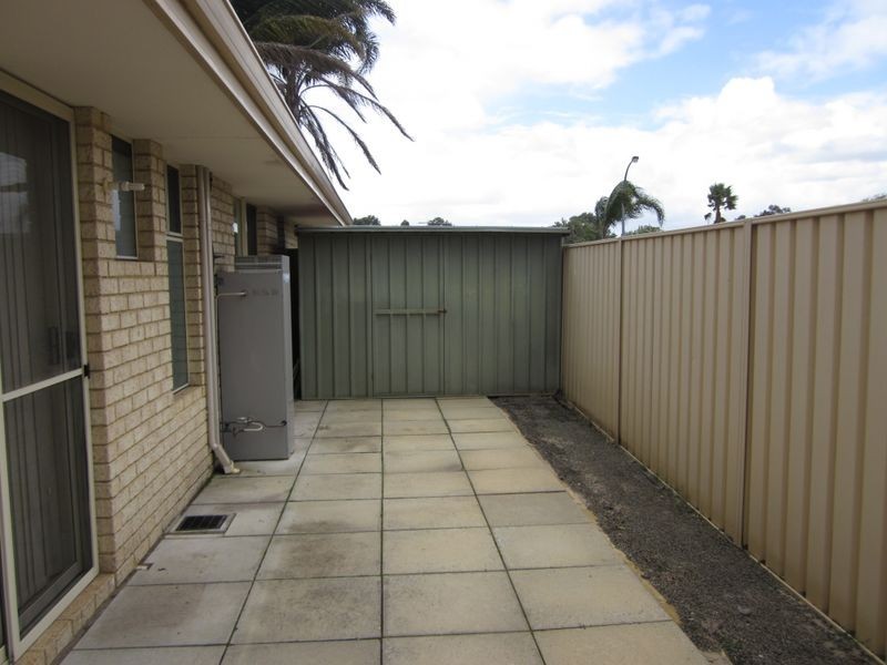 5 Daley Close, Atwell WA 6164