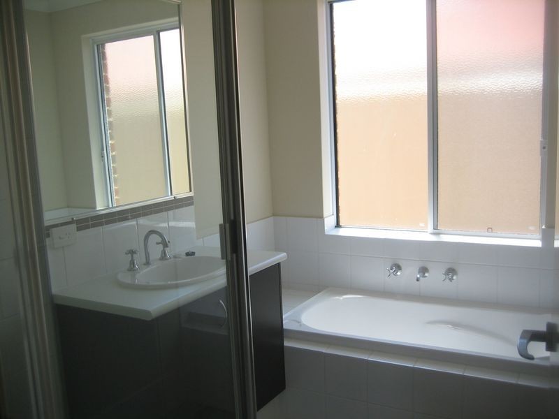 17/39 Barfield Road, Hammond Park WA 6164