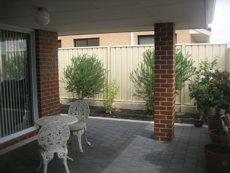 17/39 Barfield Road, Hammond Park WA 6164