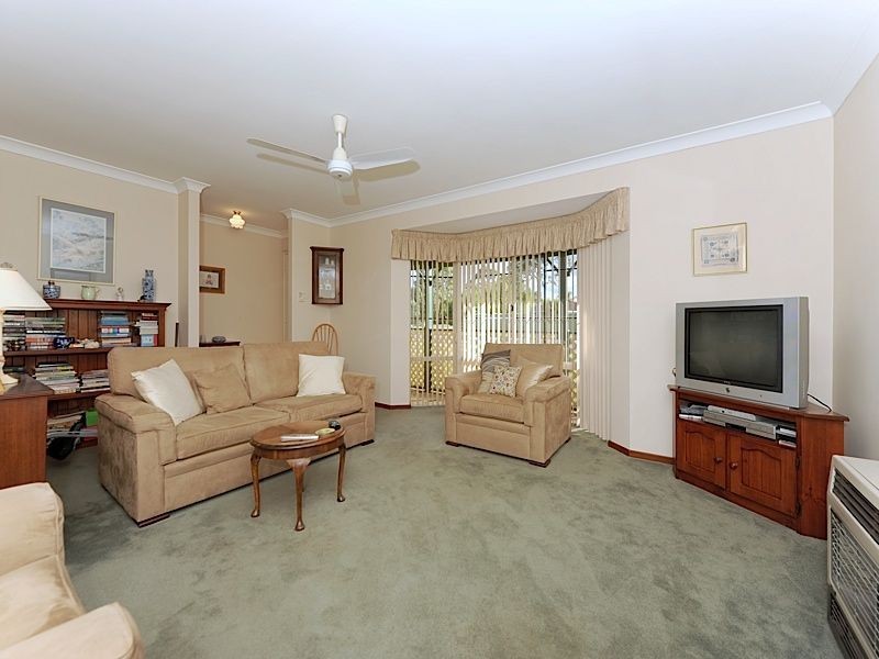 66 Findlay Road, Leeming WA 6149
