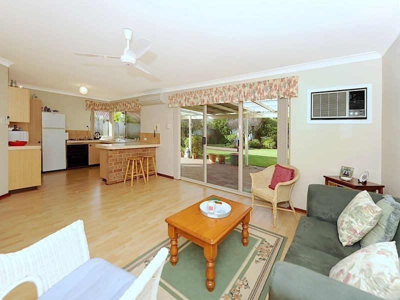 66 Findlay Road, Leeming WA 6149