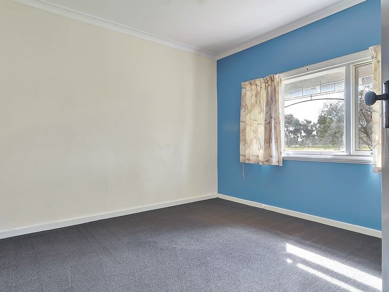 494 Orton Road, Oldbury WA 6121