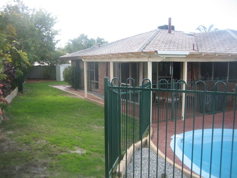 6 Adey Court, Leeming WA 6149