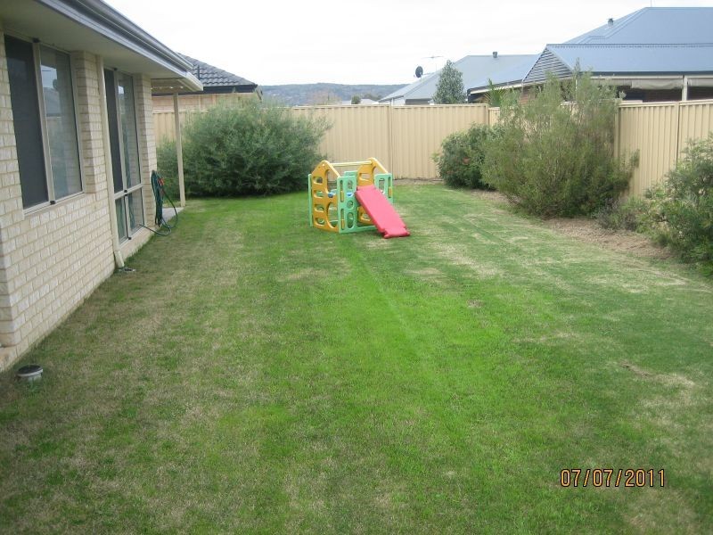 43 Pomera Drive, Darling Downs WA 6122