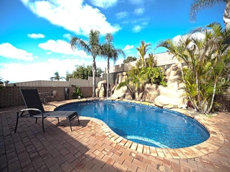 11 Timbrell Way, Leeming WA 6149