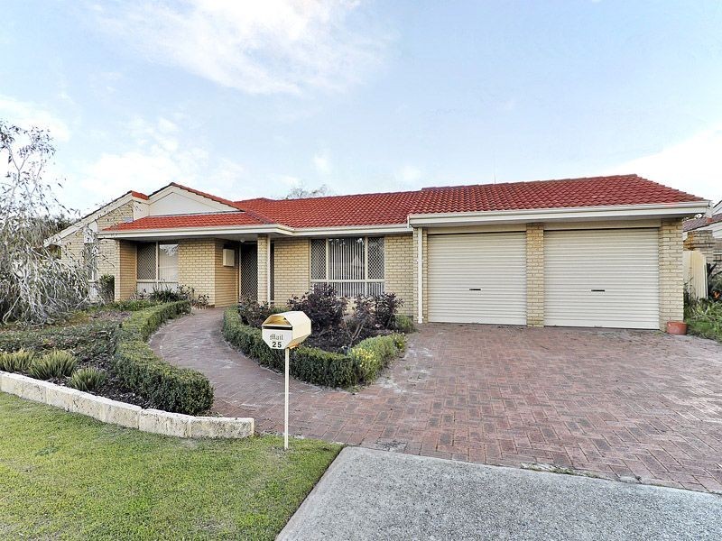 25 Merrifield Circle, Leeming WA 6149