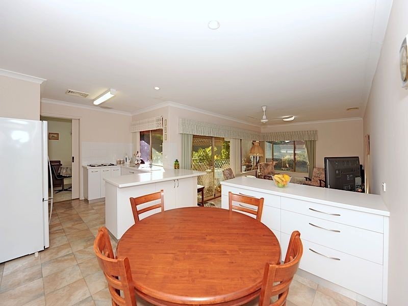 16 Formby Way, Bull Creek WA 6149