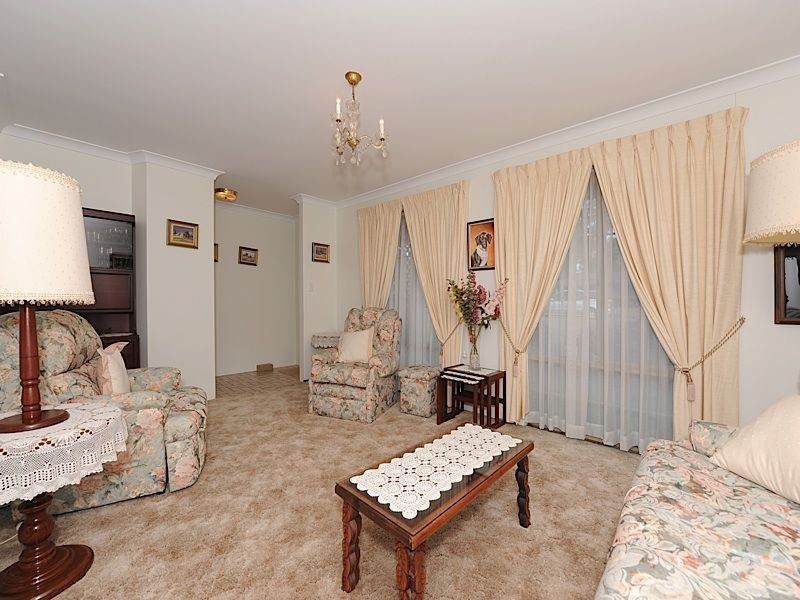 16 Formby Way, Bull Creek WA 6149