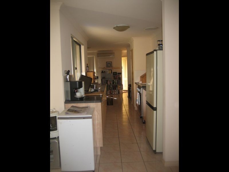 6/184 Bartram Road, Atwell WA 6164