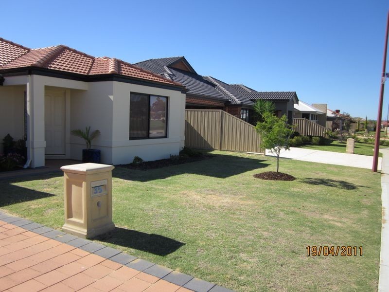 35 Bushy Gardens, Canning Vale WA 6155