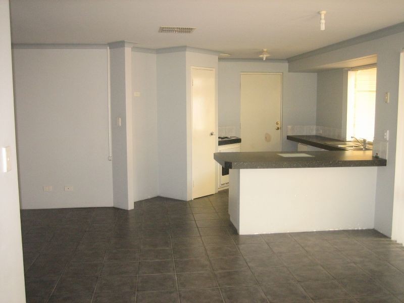 6 Steppe Court, Canning Vale WA 6155